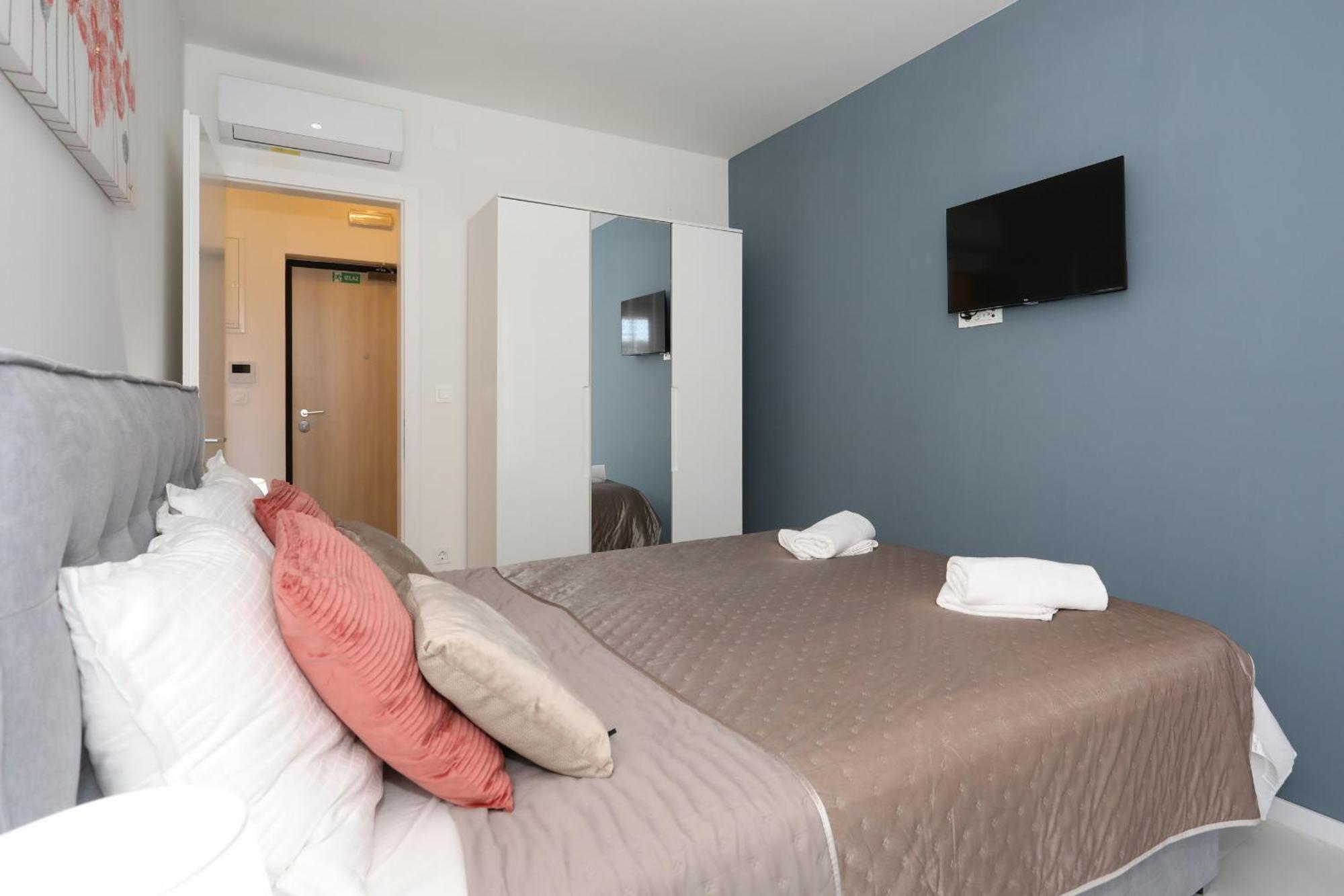 Apartment Relex With Pool & Jacuzzi Privlaka  Exteriör bild