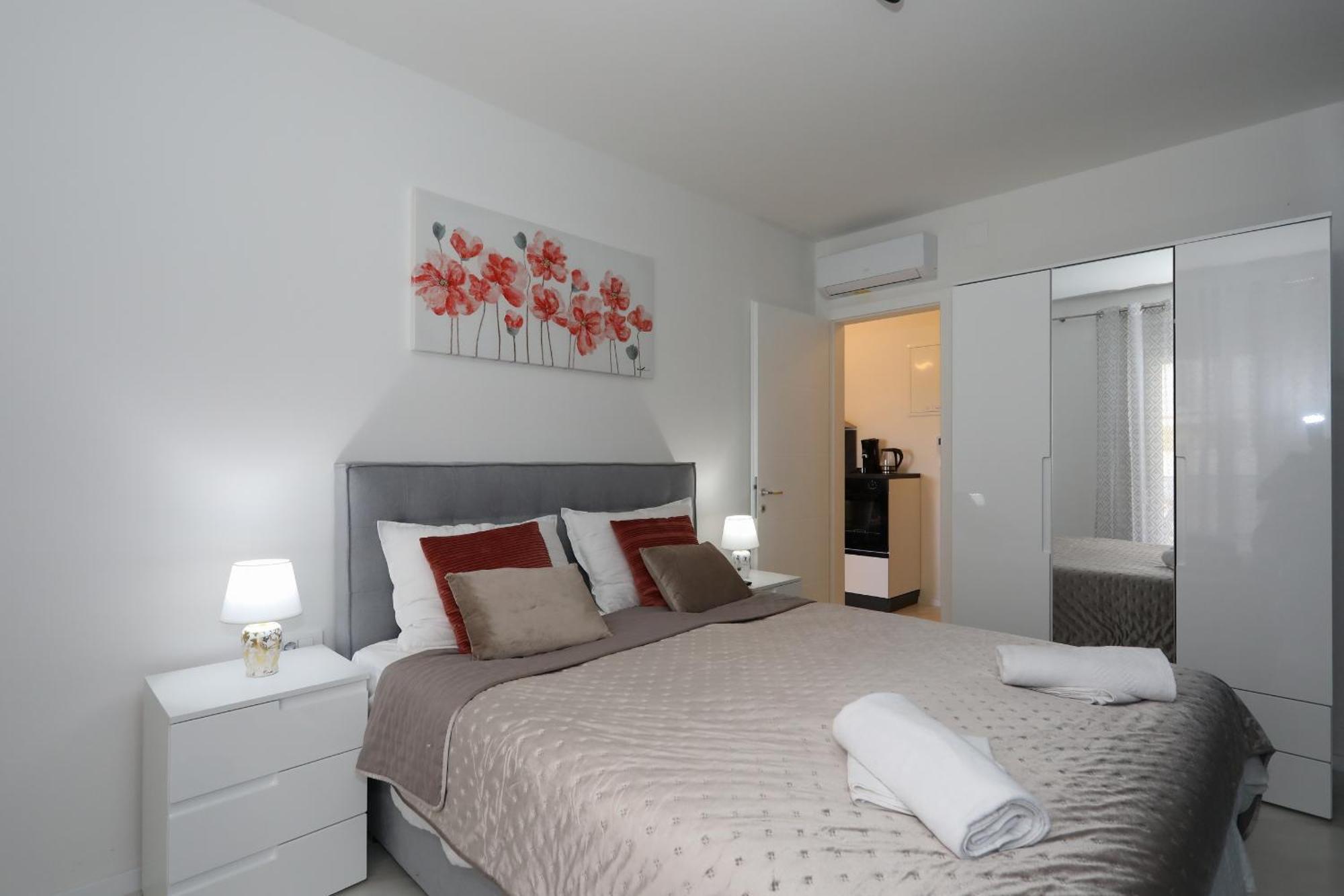 Apartment Relex With Pool & Jacuzzi Privlaka  Exteriör bild
