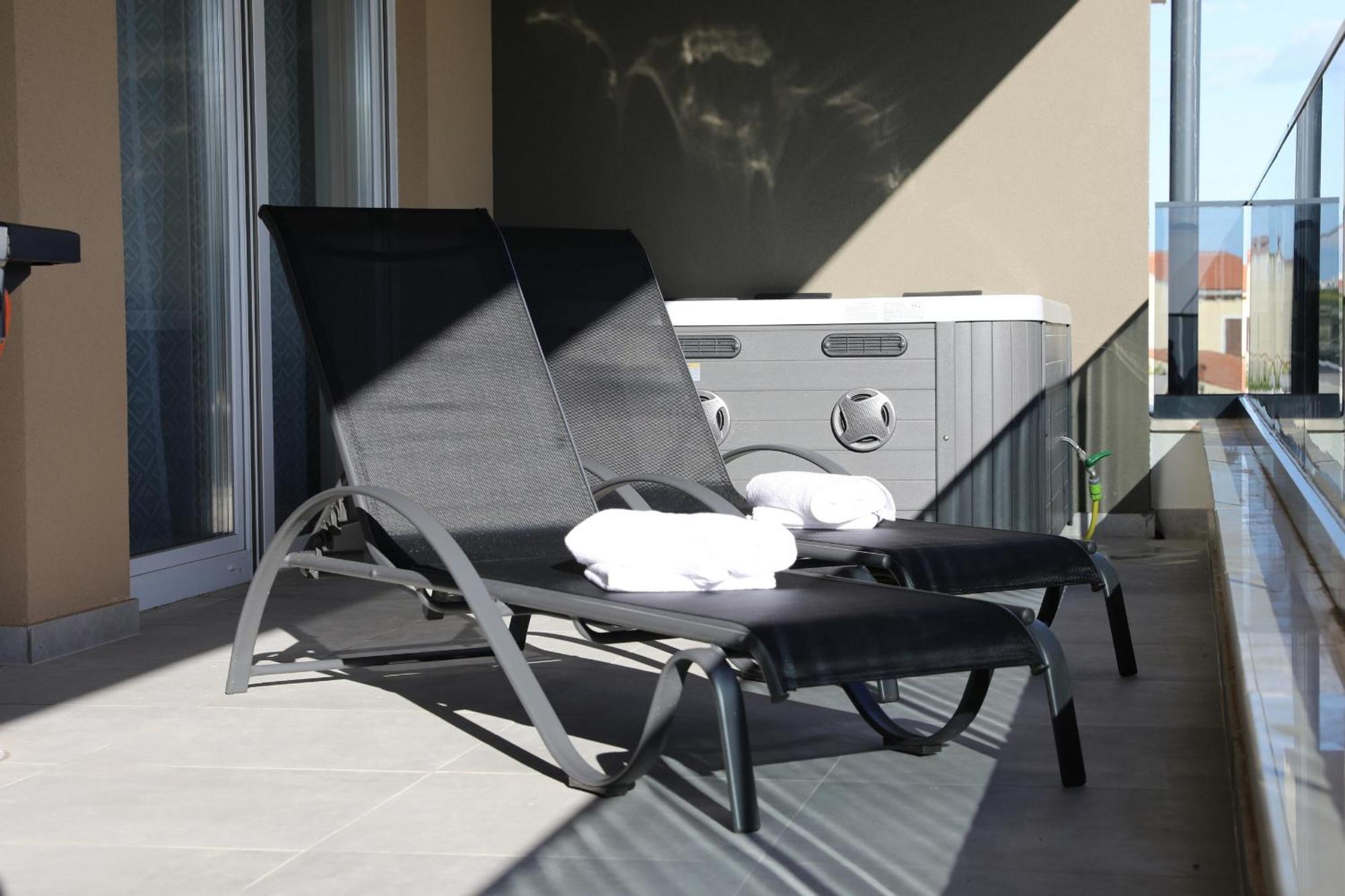 Apartment Relex With Pool & Jacuzzi Privlaka  Exteriör bild