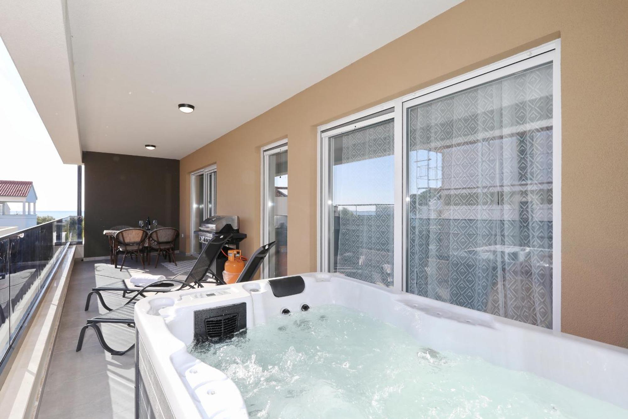 Apartment Relex With Pool & Jacuzzi Privlaka  Exteriör bild