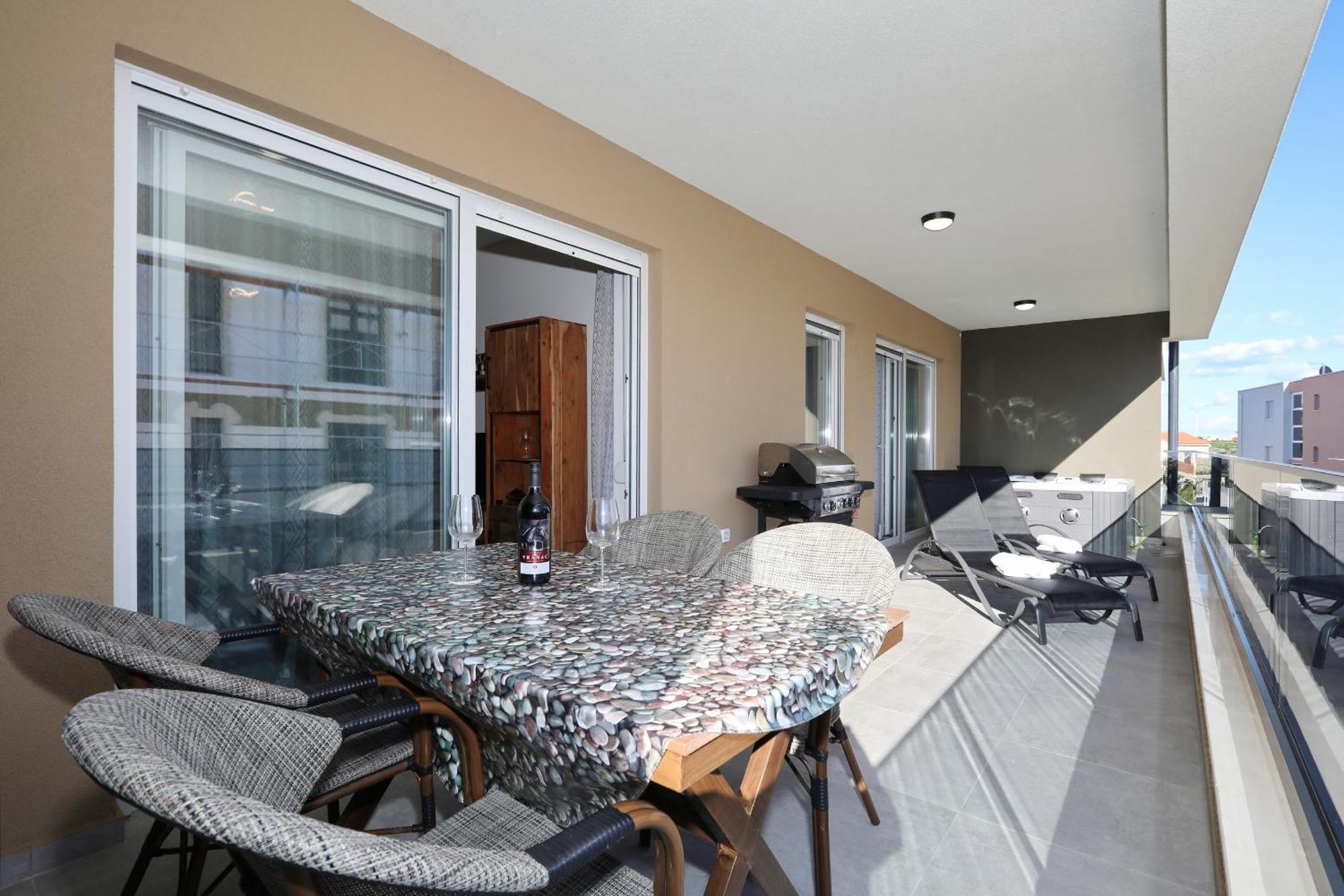Apartment Relex With Pool & Jacuzzi Privlaka  Exteriör bild